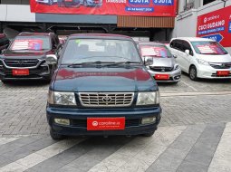 Toyota Kijang LGX 2000 MPV  3