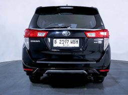 Toyota Kijang Innova V AT 2018 2