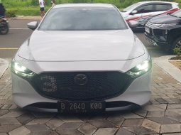 Mazda 3 Skyactive-G 2.0 Tahun 2019 Kondisi Mulus Terawat Istimewa