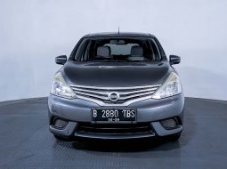 Nissan Livina SV MT 2016 1