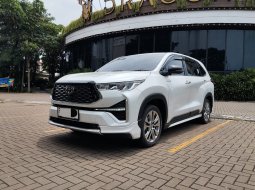 Toyota Kijang Innova Zenix Hybrid Q Modelista TSS AT MATIC 2022 Putih