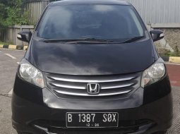 Honda Freed E PSD 2011 Hitam 1