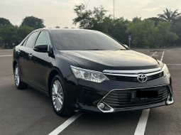 Jual Mobil Toyota Camry V 2015 Sedan gress siap pakai..