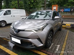  TDP (13JT) Toyota CHR HYBRID 1.8 AT 2020 Silver 