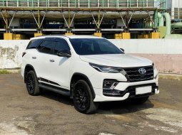 Toyota Fortuner New  4x2 2.8 A/T DSL GR Sport 2022 dp minim bs TT om 1