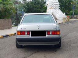 Mercedes-Benz 190E 1990 abu metalik km104rban 7