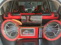 Honda Jazz RS 2013 Putih 4