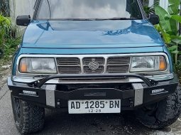 Jual mobil Suzuki Vitara 1993 1