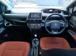 Toyota Sienta V CVT 2017 4