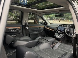 Jual mobil Honda CR-V 1.5L Turbo Prestige 2020 Hitam siap pakai… 7