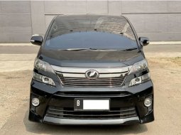 Toyota Vellfire ZG 2013 Hitam