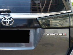 Toyota Venturer 2.0 A/T BSN 2020 abu km40rban matic pajak panjang cash kredit proses bisa dibantu 4
