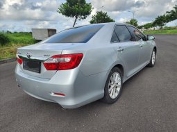 Jual mobil Toyota Camry 2014 6