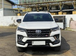 Toyota Fortuner New  4x2 2.8 A/T DSL GR Sport 2022 new mdl dp minim siap TT om vrz