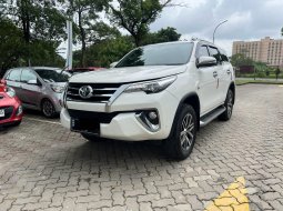 Toyota Fortuner 2.7 SRZ AT 2017 Putih KM 43rb Antik Istimewa