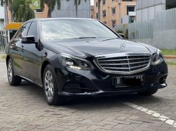 Promo jual mobil Mercedes-Benz E-Class E 200 2016 Sedan 1