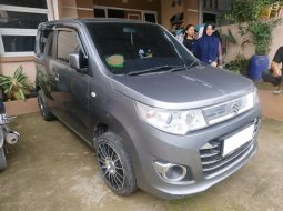  TDP (5JT) Suzuki KARIMUN WAGON R GS 1.0 MT 2017 Abu-abu 