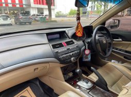 Honda Accord VTi-L 2010 istimewah 5