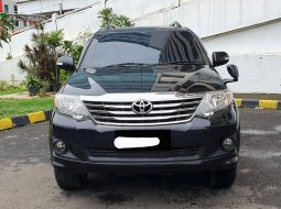 Toyota Fortuner V 2011 bensin km100rban pajak panjang cash kredit bisa