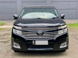 Nissan Elgrand Highway Star 2011 Hitam 1