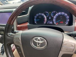 Toyota Alphard G premium sound at 2010 Hitam 10
