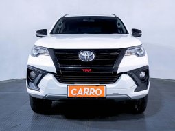 Toyota Fortuner 2.4 VRZ AT 2019