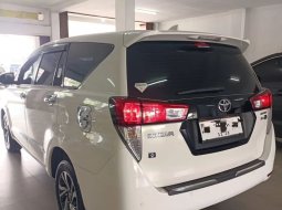Toyota Kijang Innova V A/T Diesel 2021 4