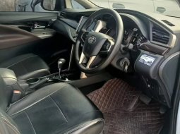 Toyota Kijang Innova V A/T Diesel 2021 6