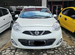 Nissan March XS AT ( Matic ) 2014 Putih Km 110rban Plat Bogor