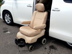 Toyota Alphard X 2014 putih welcab kursi roda km32ribuan cash kredit proses bisa dibantu 6