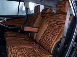 Toyota Kijang Innova 2.0 V AT BENSIN 2018 11