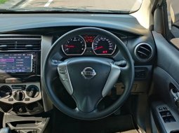 Nissan Grand Livina 2018 Abu-abu - TDP HANYA 76 JUTA - A1096YE 5