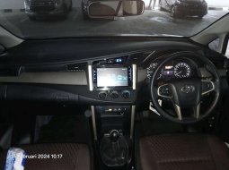 Toyota Kijang Innova 2.0 G MT BENSIN 2021 5