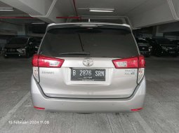 Toyota Kijang Innova 2.0 G MT BENSIN 2021 8