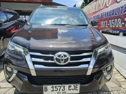 Toyota Fortuner 2.4 VRZ AT Tahun 2018 Kondisi Mulus Terawat Istimewa