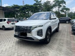 Hyundai Creta 2022 Style AT putih Murah Seperti Baru