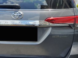 Toyota Fortuner TRD 2020 abu diesel km30rban pajak panjang tangan pertama dari baru cash kredit bisa 6