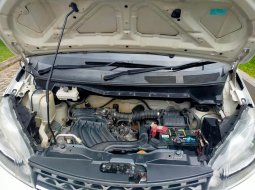 Nissan Evalia SV 2013 automatic responsi 6