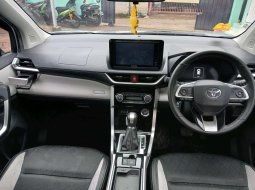 TDP (15JT) Toyota VELOZ Q 1.5 AT 2021 Silver  9