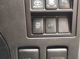 Toyota Fortuner 2.4 TRD VRZ AT 2018 13