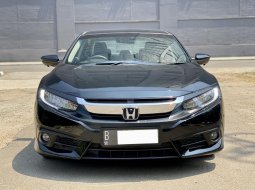 Honda Civic 1.5L Turbo 2017 Hitam 1