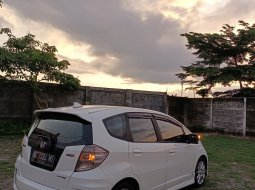 Honda Jazz RS 2013 Putih 6