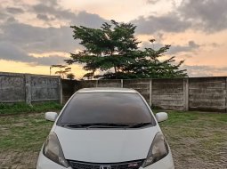 Honda Jazz RS 2013 Putih 7