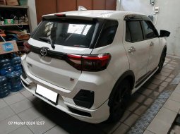  TDP (18JT) Toyota RAIZE GR SPORT TSS 1.0 AT 2021 Putih  4