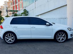 Volkswagen Golf TSI 2014 putih mk7 cash kredit proses bisa dibantu 7