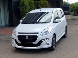 Suzuki Ertiga Dreza 2017 putih dp 20 jt matic cash kredit proses bisa dibantu 3