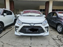 Toyota Agya GR Sport 1.2 AT ( Matic ) 2022 Putih Km Low 5rban Good Condition Siap Pakai