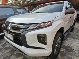 Mitsubishi Triton Ultimate AT Double Cab 4WD tahun 2023 Kondisi Mulus Terawat Istimewa 3