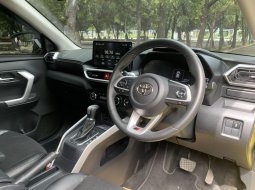 Toyota Raize 1.0T GR Sport CVT (Two Tone) 7