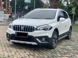 Suzuki SX4 S-Cross AT